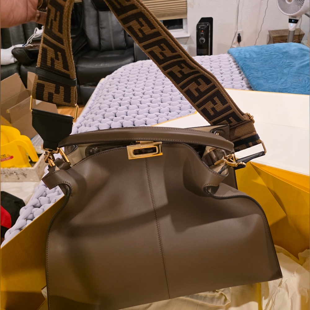 Fendi Brown Leather Women's Bag